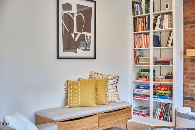 4 Harvey Place, Durham, NC 27705