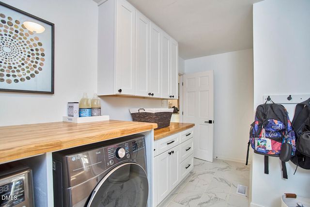 4 Harvey Place, Durham, NC 27705