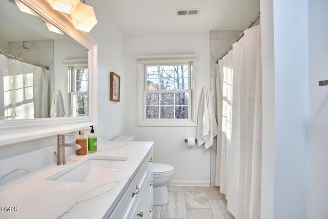 4 Harvey Place, Durham, NC 27705