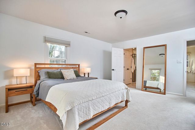 4 Harvey Place, Durham, NC 27705