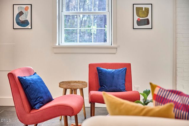 4 Harvey Place, Durham, NC 27705