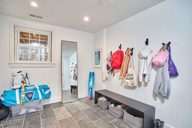 4 Harvey Place, Durham, NC 27705