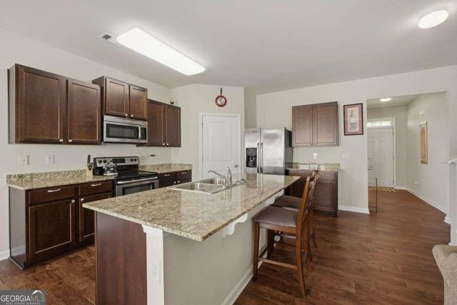 1009 Eldon Lane, Fairburn, GA 30213