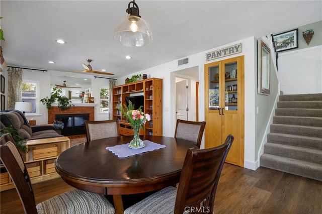 27015 Littlefield, Valencia, CA 91354