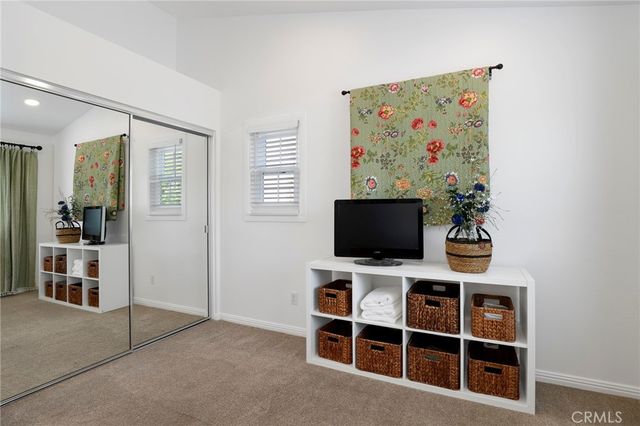 27015 Littlefield, Valencia, CA 91354