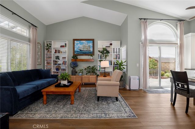 27015 Littlefield, Valencia, CA 91354