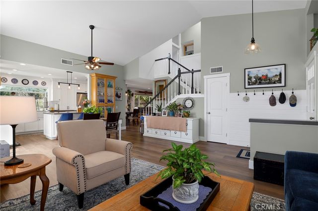 27015 Littlefield, Valencia, CA 91354