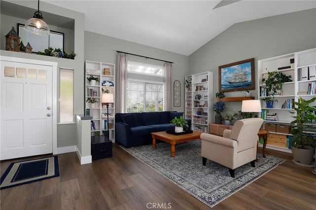 27015 Littlefield, Valencia, CA 91354