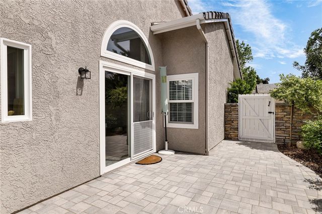 27015 Littlefield, Valencia, CA 91354