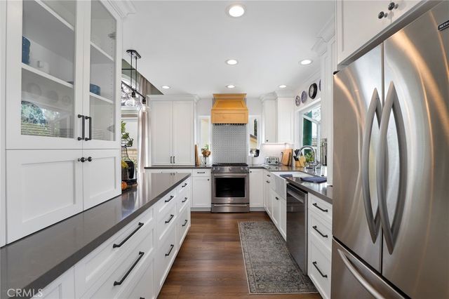 27015 Littlefield, Valencia, CA 91354