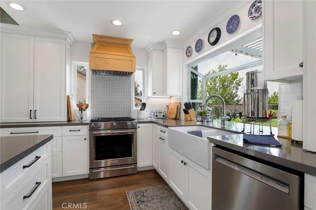 27015 Littlefield, Valencia, CA 91354