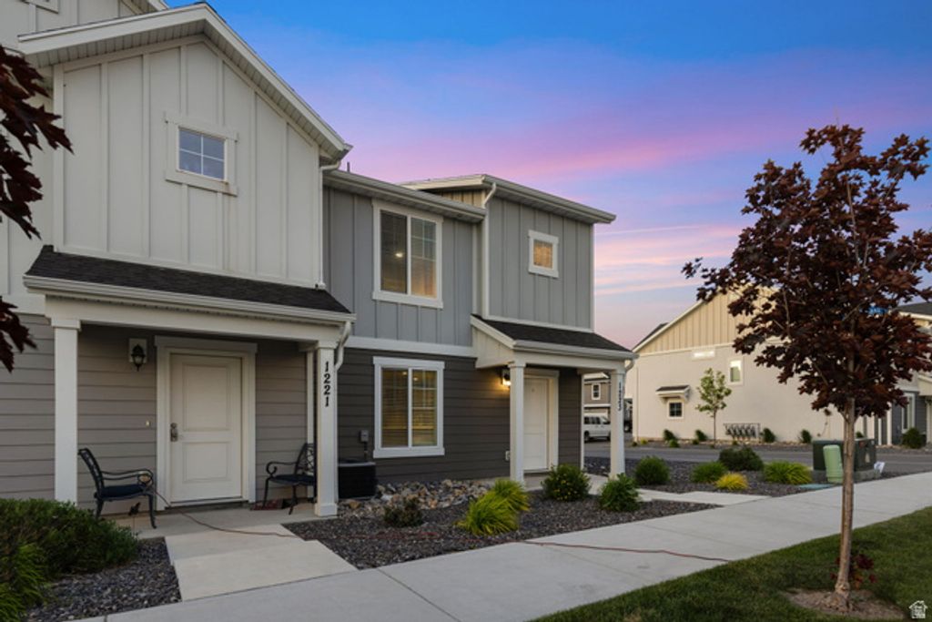 Image 11 of property listing at 1223 E 1775 N, Payson, UT 84651