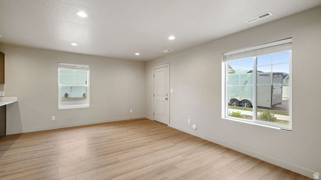 Image 23 of property listing at 1223 E 1775 N, Payson, UT 84651