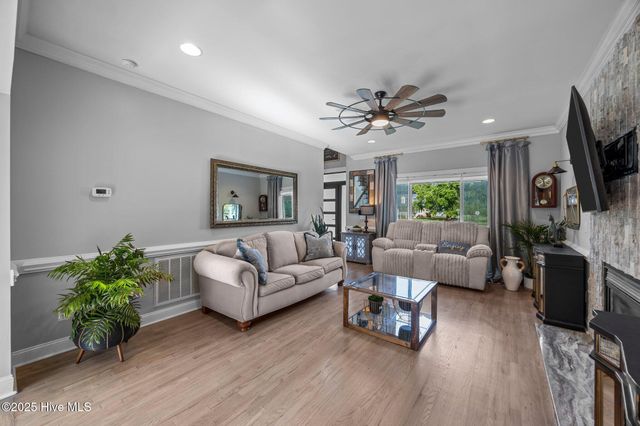 2221 Greaves Court, Winterville, NC 28590