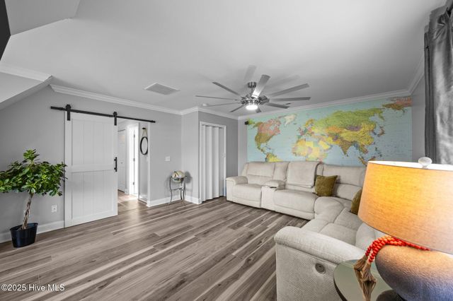 2221 Greaves Court, Winterville, NC 28590