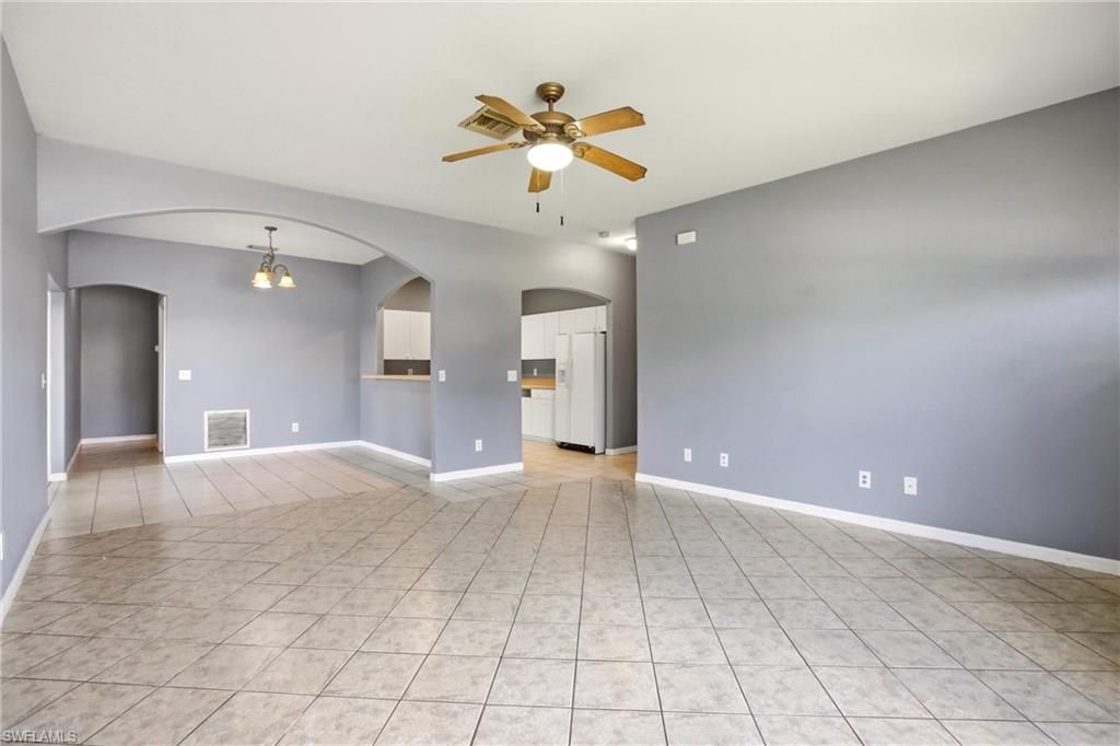 2433 George AVE S, LEHIGH ACRES, FL 33973 — photo 4