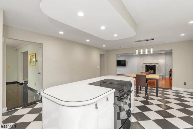 403 New Dover Rd, Woodbridge Twp., NJ 07067