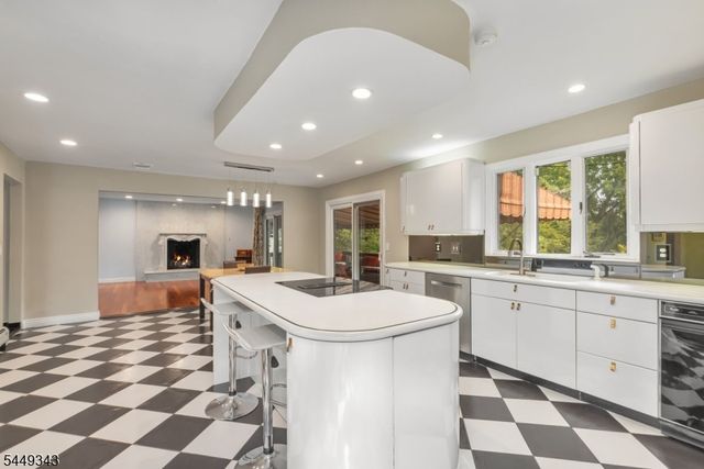 403 New Dover Rd, Woodbridge Twp., NJ 07067