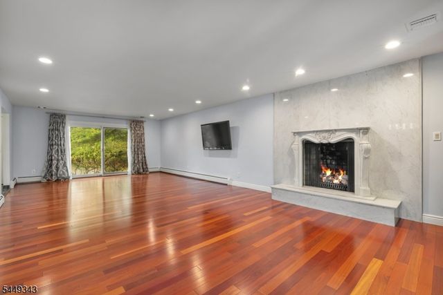 403 New Dover Rd, Woodbridge Twp., NJ 07067
