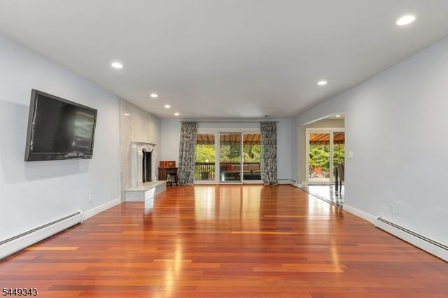 403 New Dover Rd, Woodbridge Twp., NJ 07067