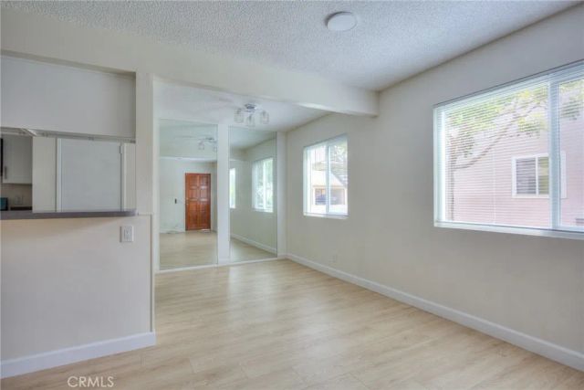 1085 W Sierra Madre 2, Azusa, CA 91702