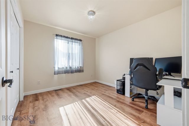 250 Jackson Lane, Belgrade, MT 59714