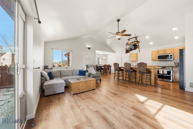 250 Jackson Lane, Belgrade, MT 59714