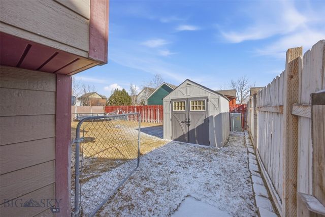 250 Jackson Lane, Belgrade, MT 59714