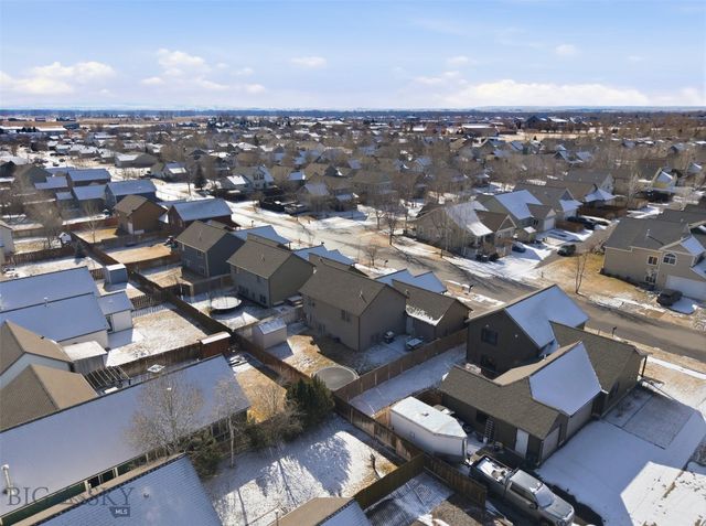 250 Jackson Lane, Belgrade, MT 59714