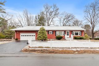 37 Manning Road, Chelmsford, MA 01824