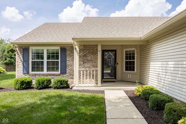 10542 Cedar Drive, Fishers, IN 46037