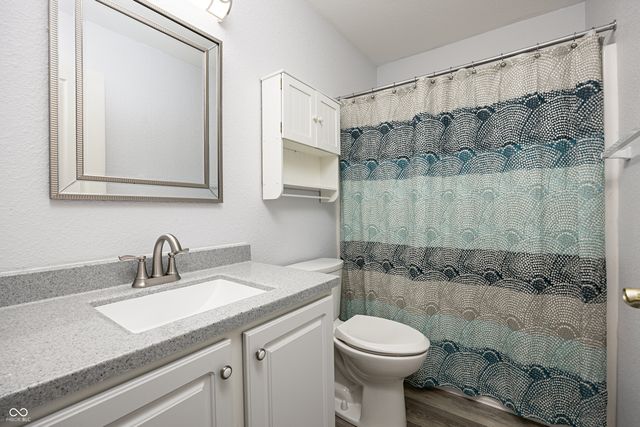 10542 Cedar Drive, Fishers, IN 46037