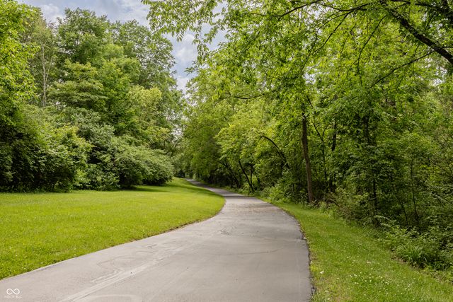 10542 Cedar Drive, Fishers, IN 46037