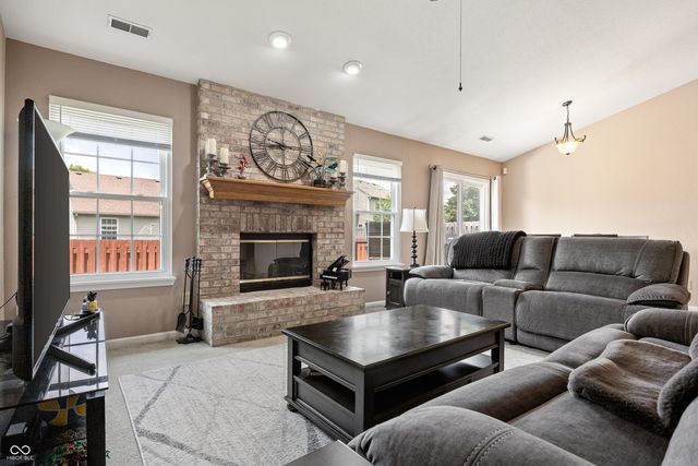 10542 Cedar Drive, Fishers, IN 46037