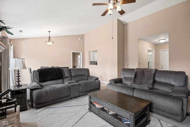 10542 Cedar Drive, Fishers, IN 46037