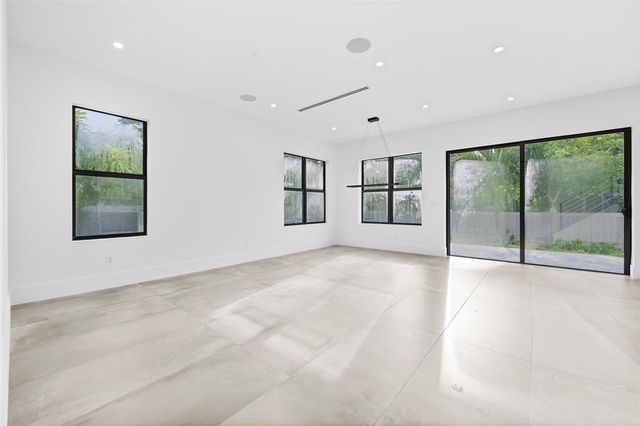 3300 SW 15th Ave, Fort Lauderdale, FL 33315