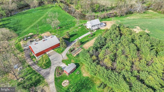 1107 WILLIAM PENN BLVD, Womelsdorf, PA 19567