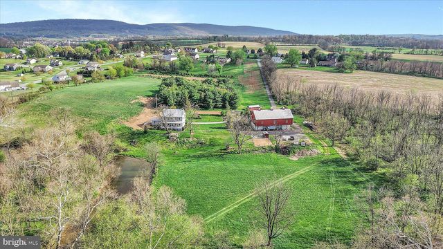 1107 WILLIAM PENN BLVD, Womelsdorf, PA 19567