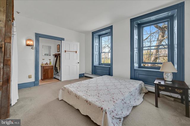 1107 WILLIAM PENN BLVD, Womelsdorf, PA 19567
