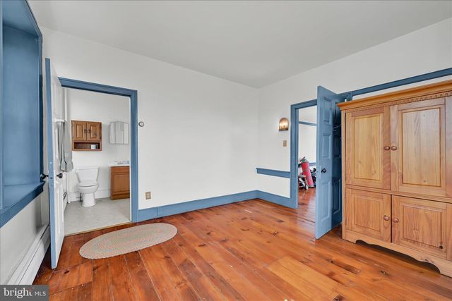 1107 WILLIAM PENN BLVD, Womelsdorf, PA 19567