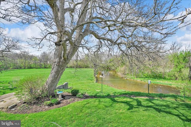 1107 WILLIAM PENN BLVD, Womelsdorf, PA 19567