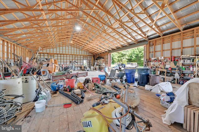 1107 WILLIAM PENN BLVD, Womelsdorf, PA 19567