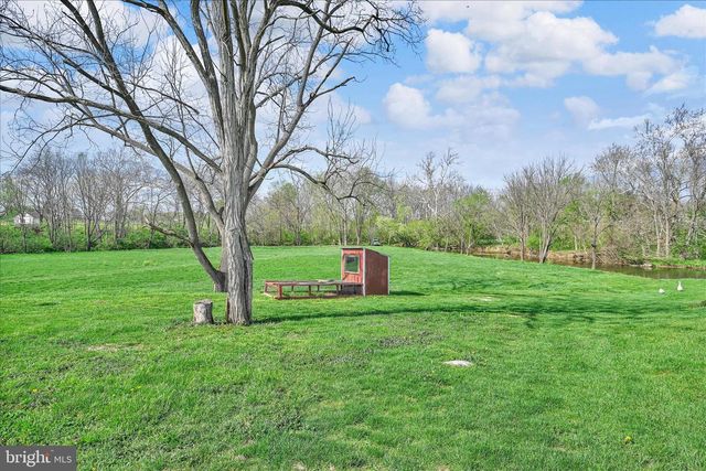 1107 WILLIAM PENN BLVD, Womelsdorf, PA 19567