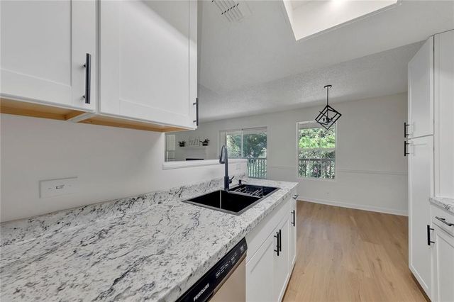 4106 Whitehall Way, Alpharetta, GA 30004