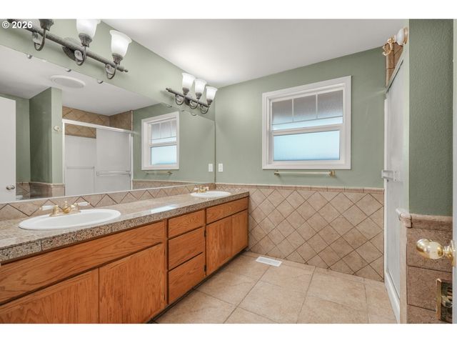 23408 Ne 92ND Ave, Battle Ground, WA 98604