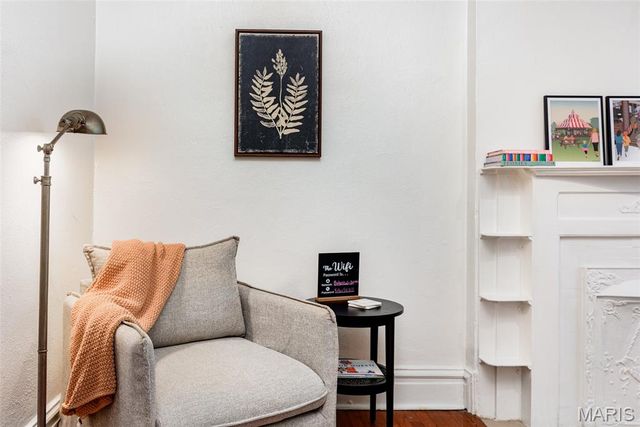 4271 Botanical Avenue, St Louis, MO 63110