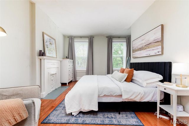 4271 Botanical Avenue, St Louis, MO 63110