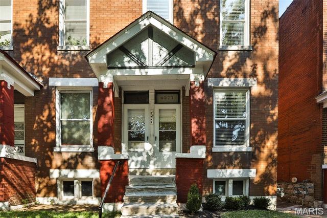 4271 Botanical Avenue, St Louis, MO 63110