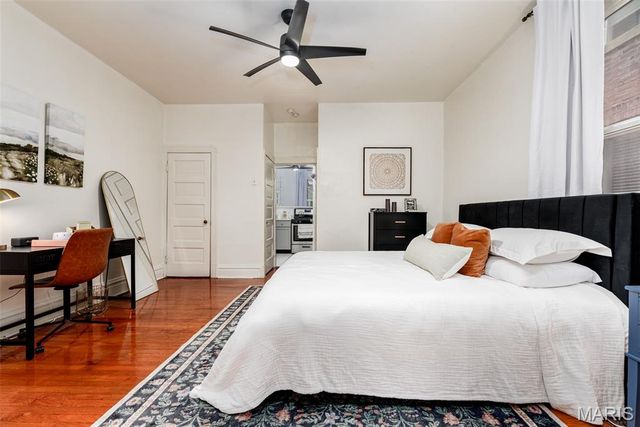 4271 Botanical Avenue, St Louis, MO 63110