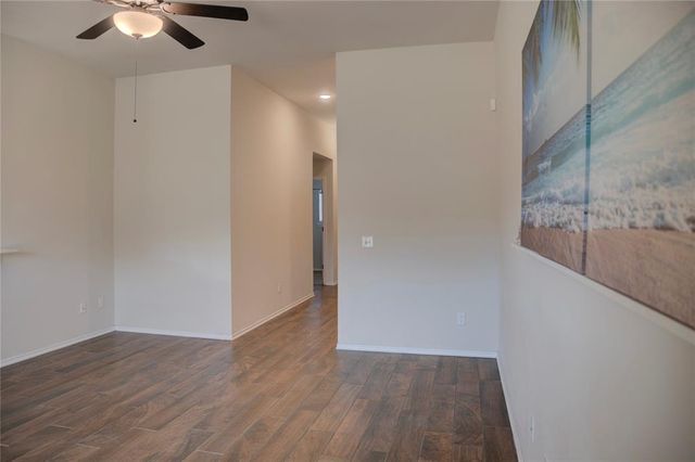 9604 Bexhill Drive, Yukon, OK 73099